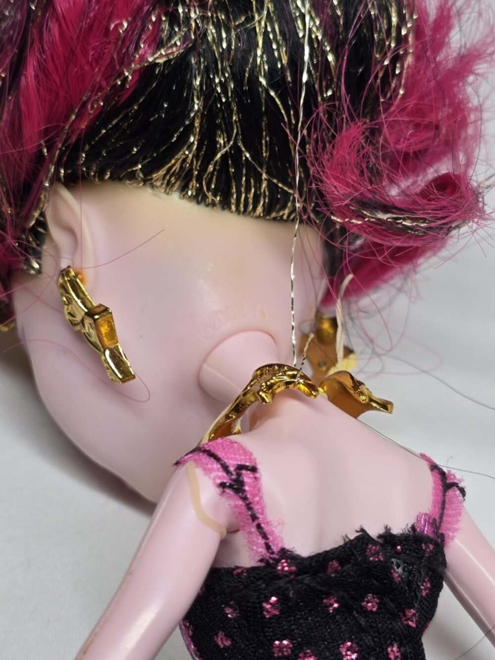 Monster High Draculaura 13 Wishes Haunt The Casbah Doll- Read Information - Picture 14 of 16